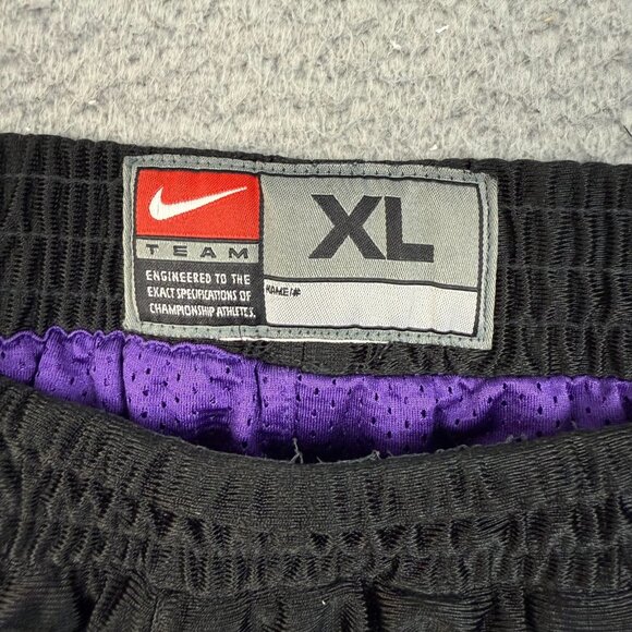 NIKE Toronto Raptors Vtg Basketball Shorts Extra Large Purple Black Reversible - Picture 8 of 11